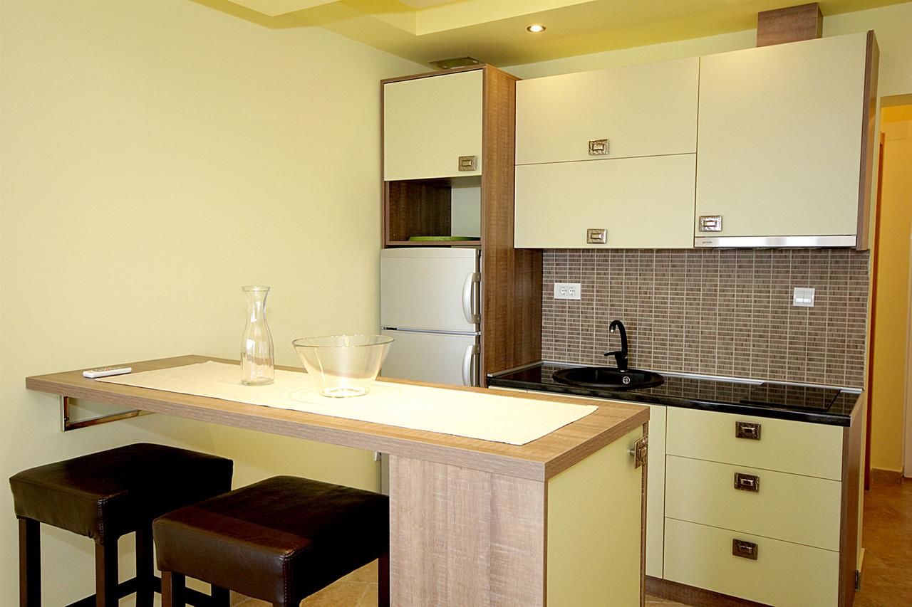 Апартаменты Apartments Oktopus Сутоморе